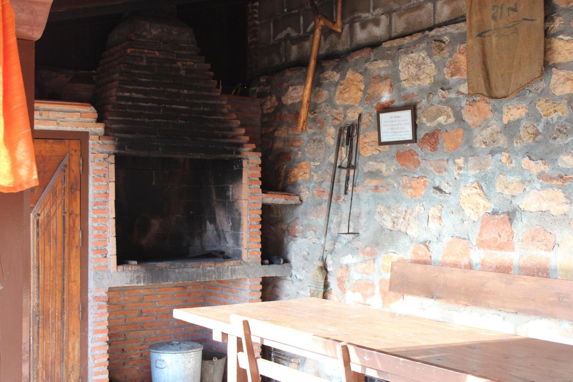 Penzion La Chimenea De Soria I Y I I Espeja de San Marcelino Exteriér fotografie