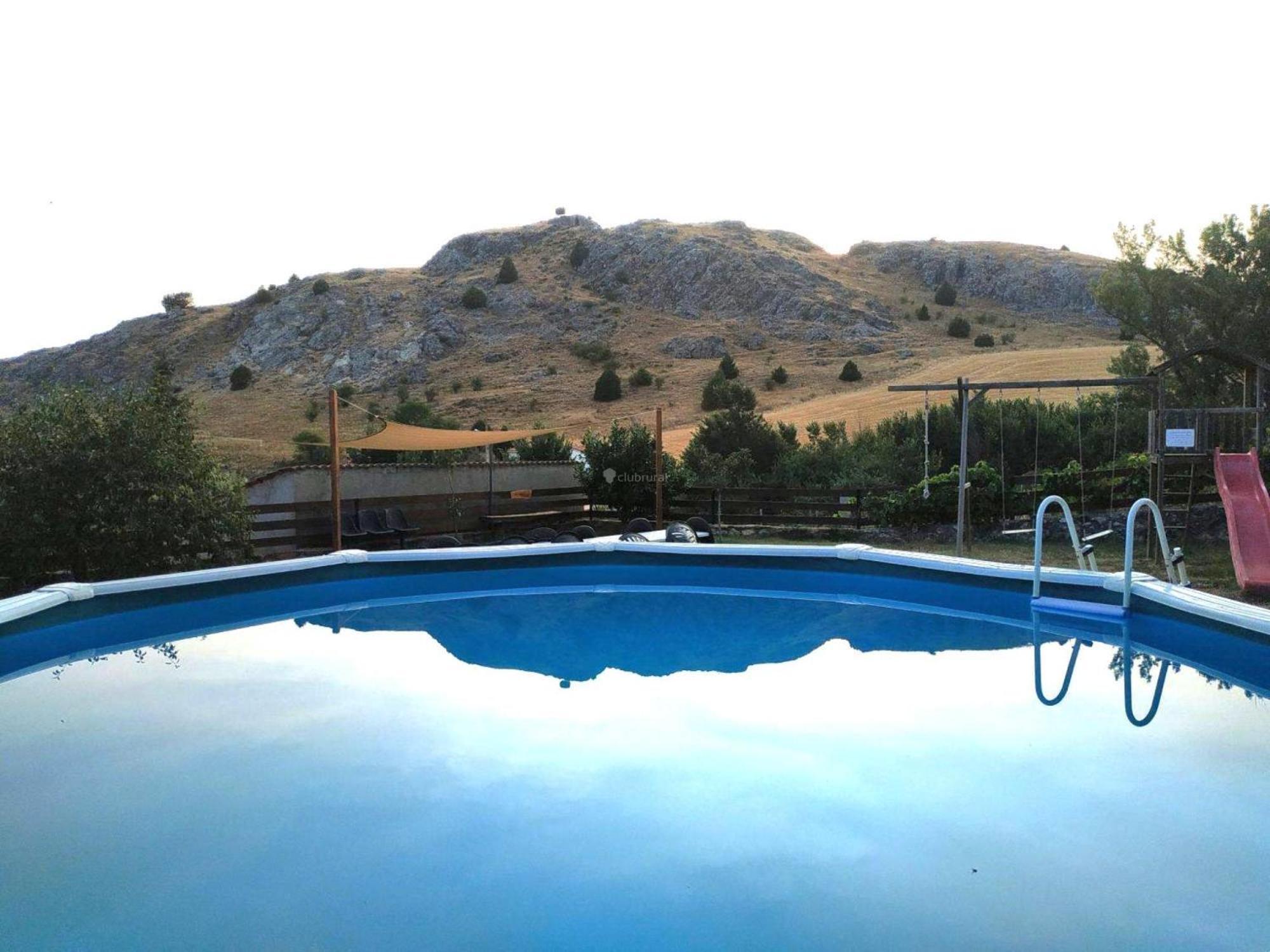 Penzion La Chimenea De Soria I Y I I Espeja de San Marcelino Exteriér fotografie